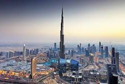 الأمير مشعل بن ماجد يتسلّم التقرير الأول عن البرنامج التدريبي لتوطين الوظائف بمحافظة جدة وتقريرعن جهود فرع وزارة العمل والتنمية الاجتماعية بمنطقة مكة المكرمة لتوطين الوظائف بجدة