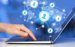 الشيخ محمد بن زايد يشهد فوز منتخبنا على قيرغيزستان