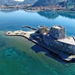 سمو محافظ جدة يشكر الأمير خالد الفيصل على الرعاية الكريمة ونجاح معرض جدة الدولي للكتاب