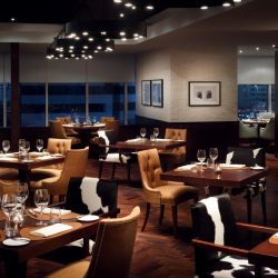 أجنحة جنة مارينا باي تعلن عن باقاتها العائلية المميزة هذا الموسم