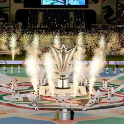 الشيخ محمد بن راشد: الوطنْ بكْ عَزْ وإنتهْ لهْ زعيمْ