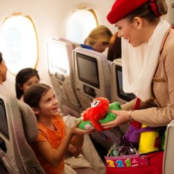 شراكة بين «الاتحاد للطيران» و«إيلنيوم» لتعزيز خدمات المسافرين
