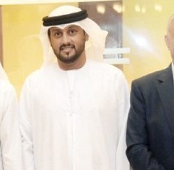 حاكم عجمان يوجه بصرف مكافأة مالية على حفظ كل جزء من القرآن