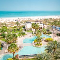 السياحة قاطرة اقتصادية في دبي