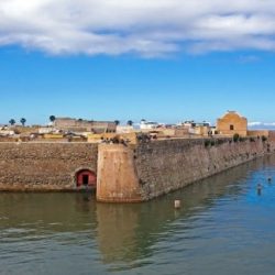 مدينة الصويرة المغربية تعدّ من أفضل المدن استقطابًا للسياح