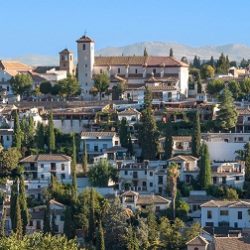 السياح المغاربة في المرتبة الأولى يليهم الفرنسيون الى أكادير بالنصف الأول من 2019