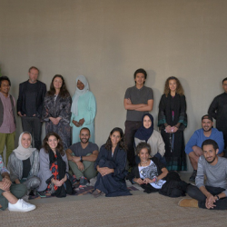 إذاعة الأولى تطلق مبادرة “إضاءة العلم الإماراتي”