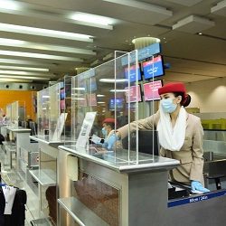 وكالة سلامة الطيران الأوروبية توصي بارتداء الكمامات واحترام التباعد خلال الرحلات الجوية