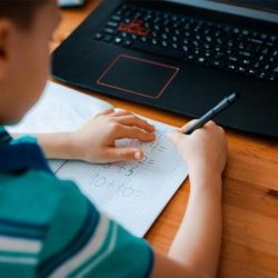 «قلب أوروبا» معلماً سياحياً بارزاً في دبي