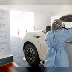 زكي نسيبة يُلقي محاضرة في الدبلوماسية الثقافية  على منتسبي برنامج شركاء الأعمال في دبي