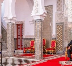 حجاج بيت الله يتوافدون إلى المسجد الحرام لتأدية “طواف القدوم”