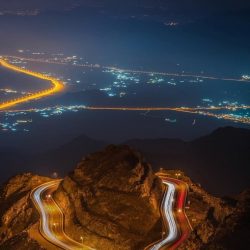 مسؤولون ومواطنون بمنطقة مكة يهنئون خادم الحرمين بنجاح العملية الجراحية