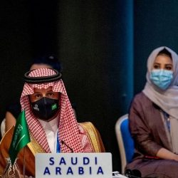 وزير التعليم السعودي يدشن أول كليتين رقميتين للبنات في الرياض وجدة