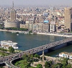 فاطمة باسعد تبوح بأسرارها عبر “أزيز الذكريات”