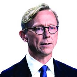 الحزن يخيم على الشارع البحريني بعد رحيل خليفة بن سلمان