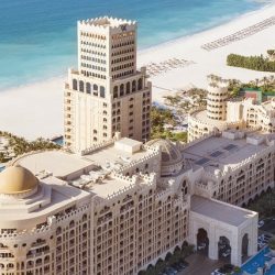 البورصات الآسيوية منقسمة على خلفية اشتداد المنافسة في نتائج الانتخابات الأمريكية