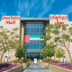 ثلاثة شعراء ينثرون إبداعاتهم عبر منصة زووم