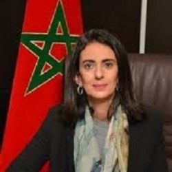 الشيخ محمد بن راشد يشكر فريق عمل حملة أجمل شتاء في العالم