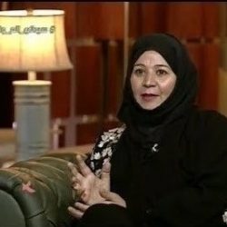 مكتبة مركز حمدان بن محمد لإحياء التراث تهدي صندوق المعرفة في شهر القراءة