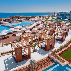 3.7 ملايين مسافر عبر مطار دبي في شهرين