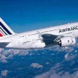 الشيخ خليفة بن زايد يأمر بتنكيس الأعلام وإعلان الحداد 3 أيام