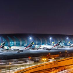 دولة الإمارات تقدم 105676 جرعة من لقاح كورونا خلال الـ 24 ساعة