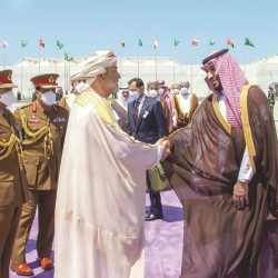 دولة الإمارات تتخطى حاجز 16 مليون جرعة من لقاح كورونا