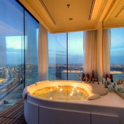 طيران الإمارات تعيد فتح صالة الدرجة الأولى في مطار دبي الدولي