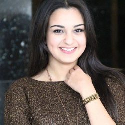 اعتماد تطبيقات «كورونا» الخليجية لدخول الإمارات