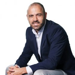 وزير الاقتصاد يزور مجمع الإصدارات المؤمنة والذكية بالقاهرة