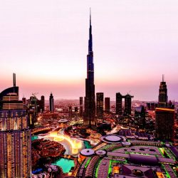 دولة الإمارات الأولى إقليمياً في مناولة حاويات البضائع السائبة