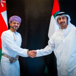 الشيخ خليفة ونائبه ومحمد بن زايد يهنئون ملك تايلاند باليوم الوطني لبلاده