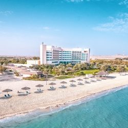 “القابضة” والاتحاد للطيران تكشفان عن خطط لدعم نمو منظومة قطاع الطيران في أبوظبي