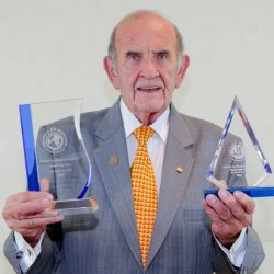 ناهد الاحمد تشكر كل من سأل عنها ودعا لها بالشفاء