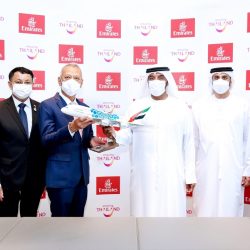 حاكم الشارقة يفتتح حصن الذيد ومشروعات مجاورة