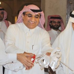 شخصيات اقتصادية :الشيخ زايد يرسخ مكانة الإمارات منارة للخير