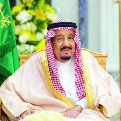 سعوديات وخليجيات يقدمن التهاني باليوم الوطني 92