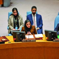 تكريم مطارات دبي لتحقيق أهداف استراتيجية المعاملات اللاورقية