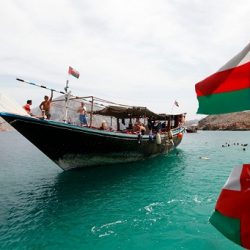 الشيخ محمد بن زايد يتقبل تعازي حميد النعيمي وسعود المعلا والشيوخ في وفاة الشيخة مريم الفلاسي