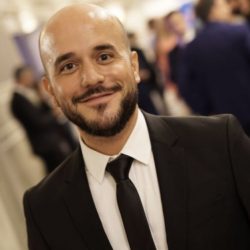 الشيخ علي الطاحسي يحتفي بتخرج ابنه المهندس سلطان