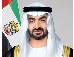 الشيوخ يستقبلون المهنئين بعيد الفطر في قصر المشرف