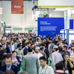 الشيخ منصور بن محمد : زيادة المشاركات في سوق السفر العربي تعكس مكانة دبي