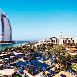 مطار دبي يحتفظ بالصدارة عالمياً في أغسطس