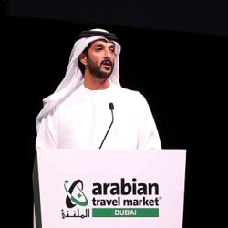 حاكم أتيكا باليونان: سوق السفر العربي مسرح عالمي للسياحة عبر دبي