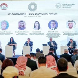 الشيخ حمدان بن محمد يصل طشقند في مستهل زيارة رسمية إلى أوزبكستان