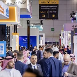 ” الرياض آرت” يصدر “كتاب احتفال نور الرياض.. ثقافة بصرية جديدة”