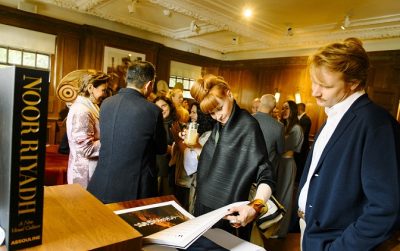 ” الرياض آرت” يصدر “كتاب احتفال نور الرياض.. ثقافة بصرية جديدة”