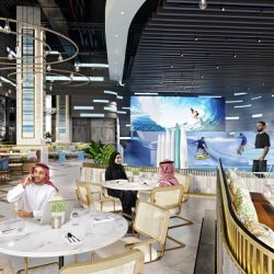 خلال افتتاح صالة العرض وورشة العمل الحديثة في مدينة دبي الصناعية