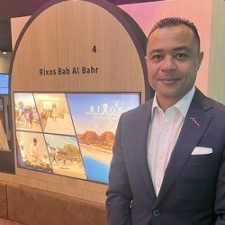 وزير السياحة المصري يفتتح الجناح المصرى المُشارك في معرض لندن WTM2024