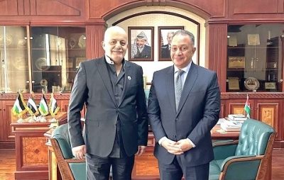 السفير يونس يطلع سفير مصر في الإمارات على تطورات الأوضاع في فلسطين